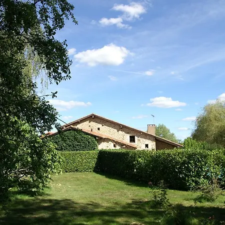 Le Relais De L'age Montbron