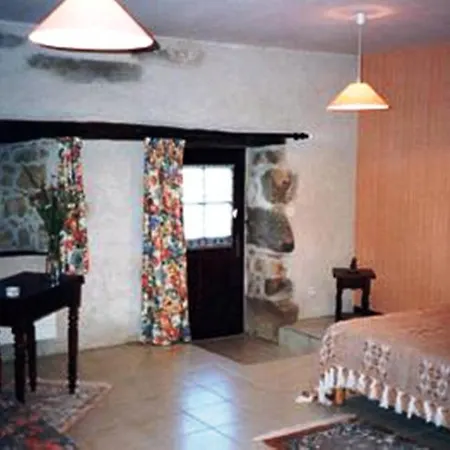 Frühstückspension Le Relais De L'age Montbron